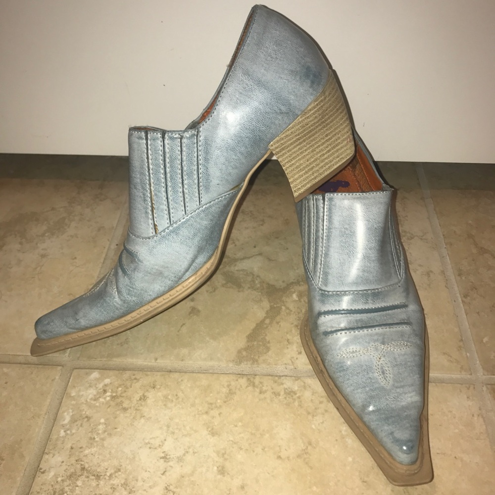 ROCKET DOG  Baby Blue Western Ankle Booties 🔥💙